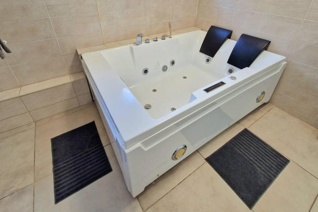 Villa Marseille Dans Les Hauteurs Ngoại thất bức ảnh